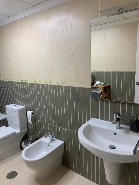 Tokyo Rooms "El Cabo" Habitacion Doble Con Bano Privado アルメリア エクステリア 写真